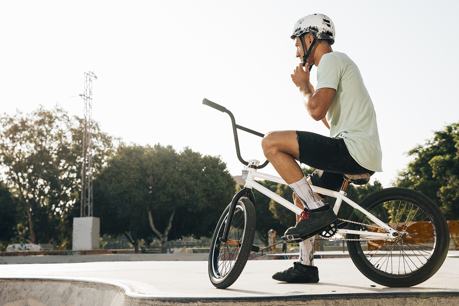 Conheça fatos e informações interessantes sobre BMX: as modalidades e os diferentes acessórios usados nas bikes de cada uma.