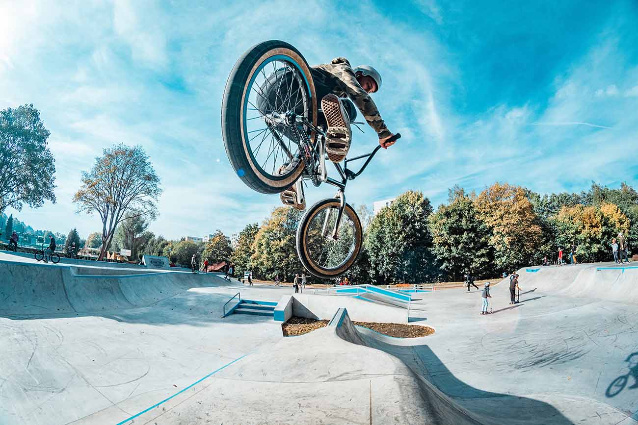 BMX para iniciantes: tudo que você precisa saber para fazer ótimos manobras