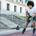Saiba qual é a marca de patins mais utilizada pelos iniciantes e faça a sua aquisição para começar o quanto antes!