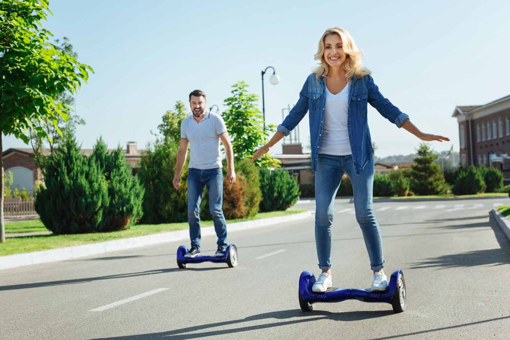 Aprenda a andar de hoverboard hoje mesmo