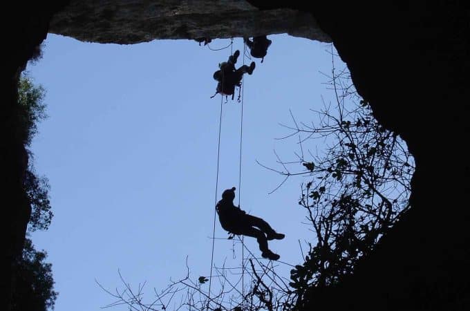 A espeleologia ainda é pouco reconhecida como um esporte radical