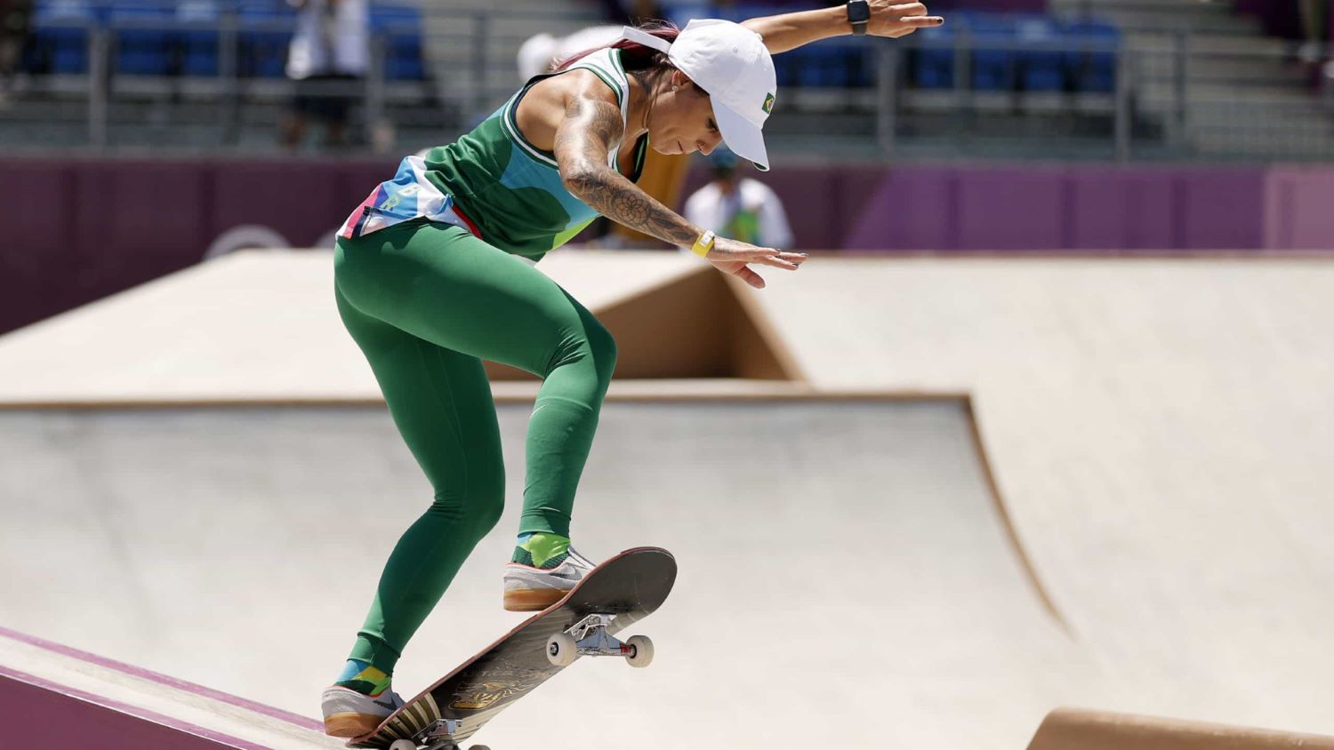 Leticia Bufoni é um dos principais nomes do skate feminino e inspira jovens em todo mundo a partir em busca dos seus sonhos