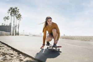 Karen Jonz ao longo de sua vida efetuou várias conquistas é uma tetracampeã mundial, youtuber, cantora, compositora e comentarista