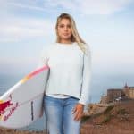 Maya Gabeira: carreira e superação no surfe