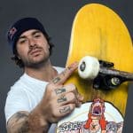 Pedro Barros é conhecido por suas manobras radicais em cima do skate, o que faz com que ele seja um dos grandes nomes do esporte