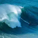 Principais pontos de surf de ondas gigantes na Califórnia